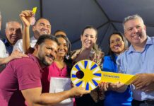 Deputada Vanda participa da entrega de casas populares no Taquari e parabeniza Governador por realizar sonho das famílias