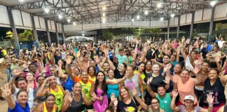 Idealizado por Vanda Monteiro, Projeto Social Palmas para a Zumba encerra 2025 com mais de 400 pessoas atendidas em ações de lazer e saúde na capital